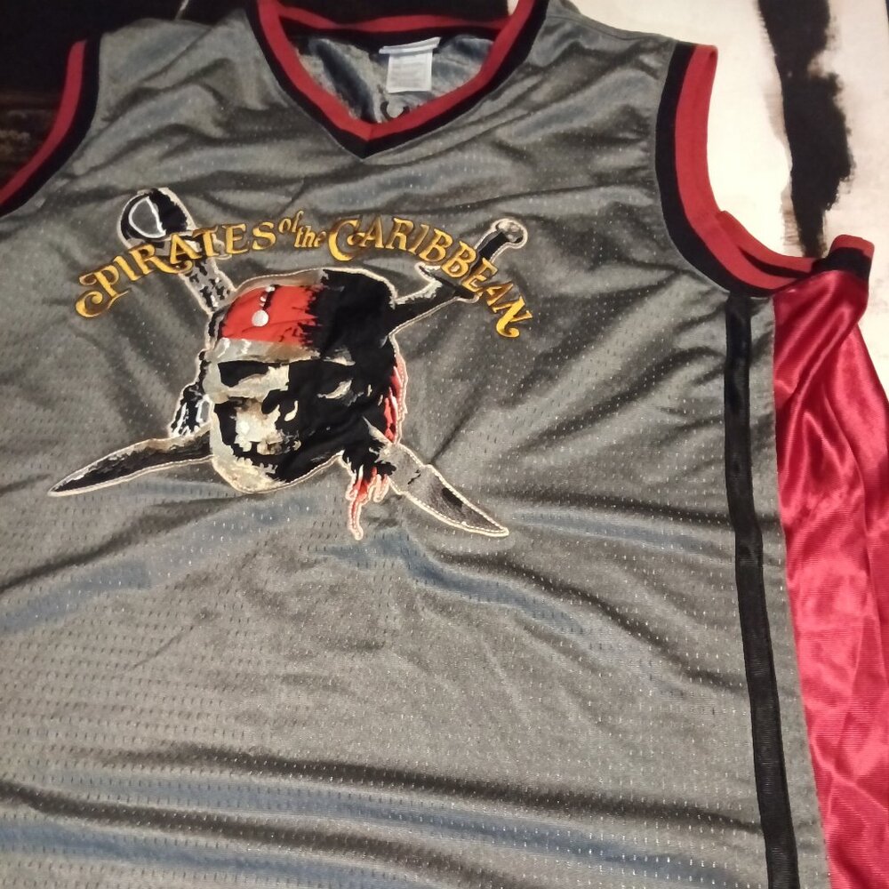 Pirates of the Caribbean jersey - Picture 2 of 6
